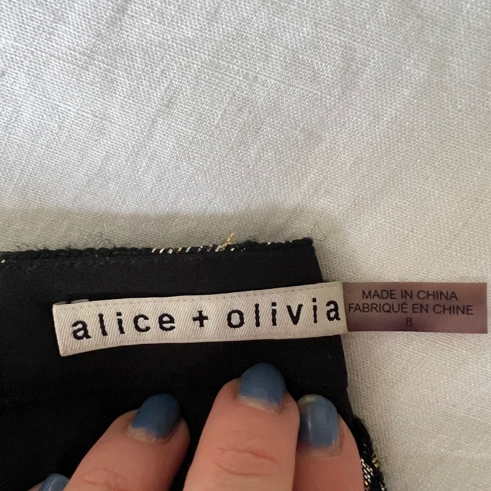Alice + Olivia Jacquard Mini Skirt Black with Gold Threading Detail - Picture 3 of 3